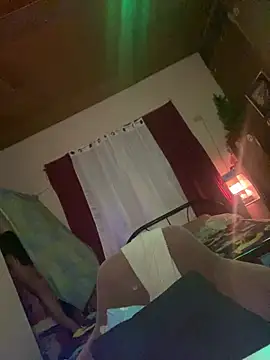 kelsythra Velour online show from 03/07/26, 01:41