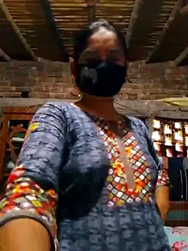 Hot Sweeti online show from 03/10/26, 06:18