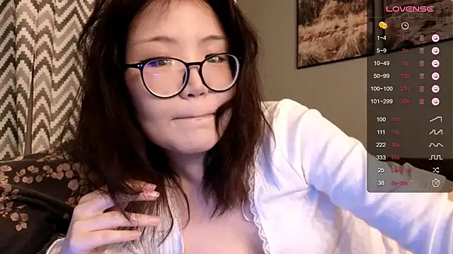 nullgirl online show from 02/04/26, 10:04