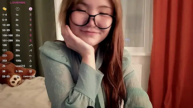 nullgirl online show from 03/25/26, 02:17