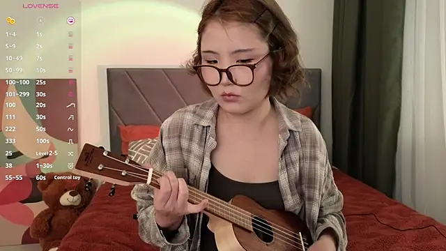 nullgirl online show from 04/04/26, 05:21