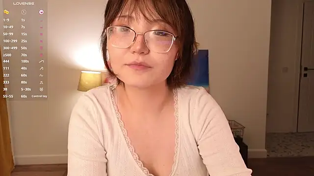 Snapshot of nullgirl chatting on 07/20/26, 01:42 nullgirl online show from 07/20/26, 01:42
