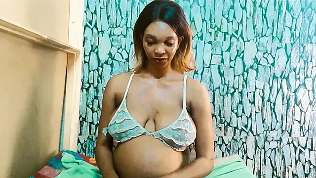 Caramelminxxx1 online show from 02/20/26, 06:26