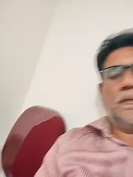 Aafreen999 online show from 04/20/26, 11:02