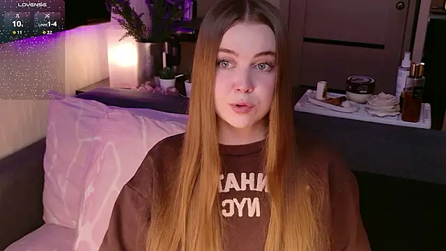 Snapshot of bratwifelina chatting on 03/02/26, 08:59 bratwifelina online show from 03/02/26, 08:59