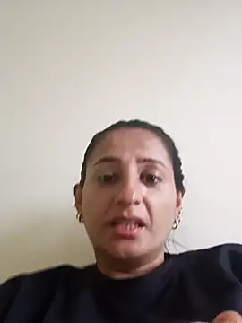 Snapshot of Luna_seductora12 chatting on 02/25/26, 11:53 Luna seductora12 online show from 02/25/26, 11:53