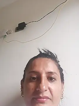 Snapshot of Luna_seductora12 chatting on 03/03/26, 12:00 Luna seductora12 online show from 03/03/26, 12:00