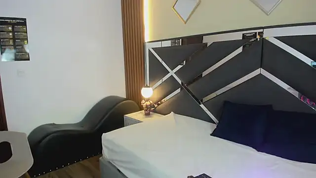 Ambarross  online show from 03/14/26, 01:16