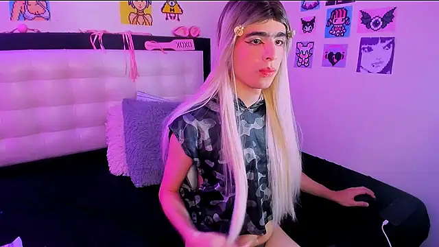 LuanRush  online show from 04/18/26, 07:58