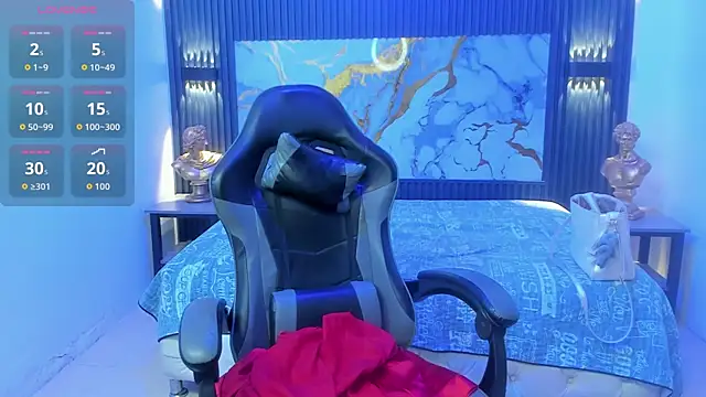 Amelia Lopez24 online show from 04/17/26, 08:01