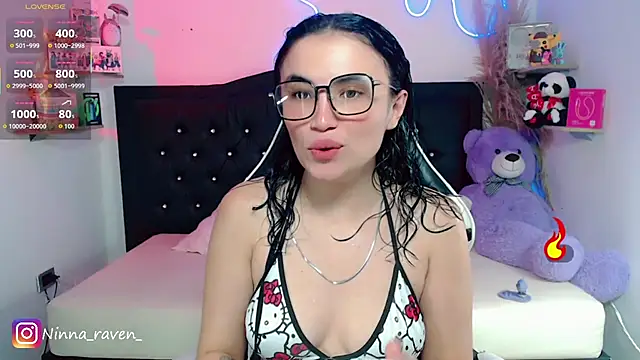 AriaDark online show from 05/24/26, 10:04