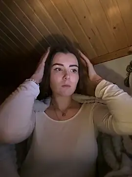 Snapshot of meowkwwate chatting on 01/15/26, 05:27 meowkwwate online show from 01/15/26, 05:27