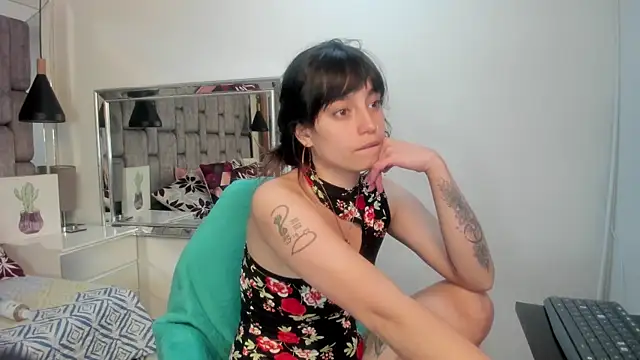 JenniQ69 online show from 02/12/26, 01:50