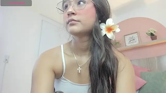 ivette swan online show from 03/02/26, 07:43