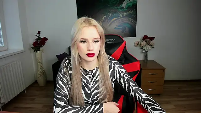 Snapshot of Stacy_Western chatting on 02/06/26, 12:52 Stacy Western online show from 02/06/26, 12:52