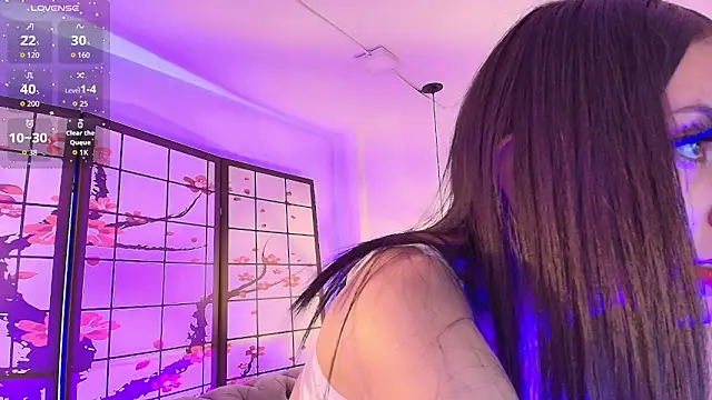 ShadowLune online show from 02/15/26, 07:32