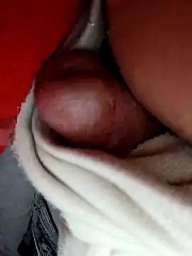 Snapshot of Joker12085 chatting on 02/11/26, 10:26 Joker12085 online show from 02/11/26, 10:26