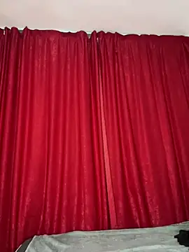 SweetSophia20 online show from 02/04/26, 10:04