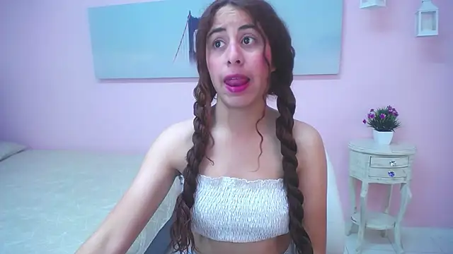 scarlett clyde online show from 03/28/26, 12:27