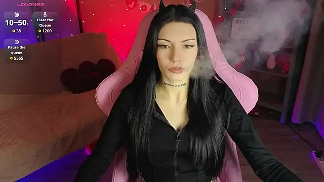 Snapshot of Kelly__Bunny chatting on 02/21/26, 10:27 Kelly Bunny online show from 02/21/26, 10:27