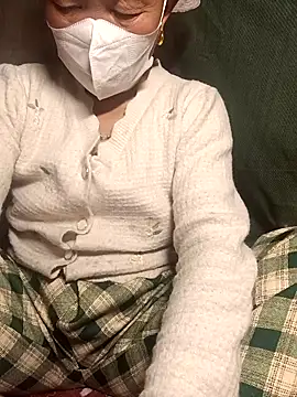 LoveShae 01 online show from 02/13/26, 03:30