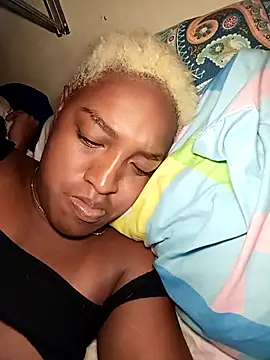 Snapshot of lila_jamez2024 chatting on 01/15/26, 07:24 lila jamez2024 online show from 01/15/26, 07:24