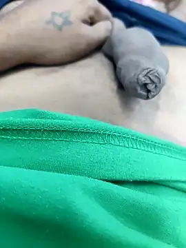 Snapshot of daddy_dikk chatting on 02/14/26, 12:02 daddy dikk online show from 02/14/26, 12:02