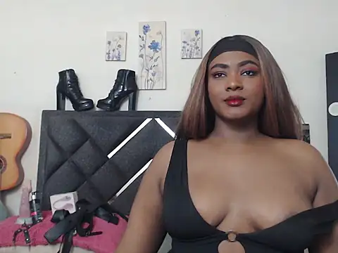 Natashabella    online show from 03/11/26, 11:00