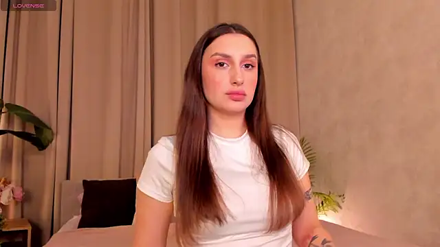 Celine Coello online show from 06/03/26, 01:25