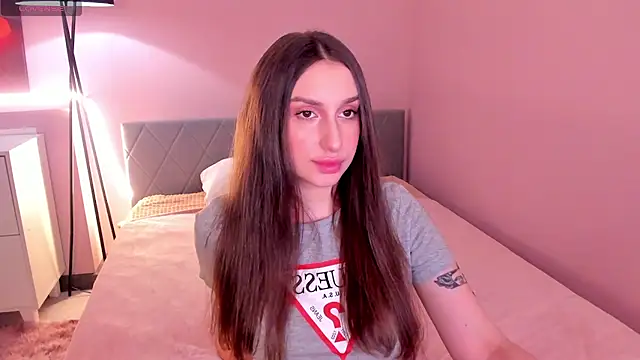 Celine Coello online show from 06/04/26, 08:15