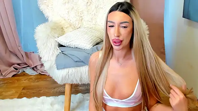 LunaVibes  online show from 02/20/26, 05:59