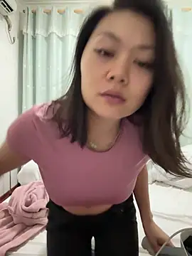 ruanruan05 online show from 03/16/26, 11:36