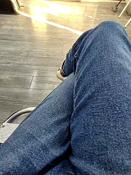 vali23 online show from 01/17/26, 09:25