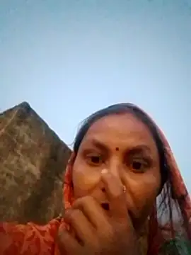 Juli rathore online show from 03/11/26, 12:38