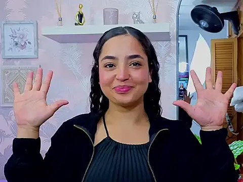 Emma Thompssonn online show from 02/04/26, 11:49