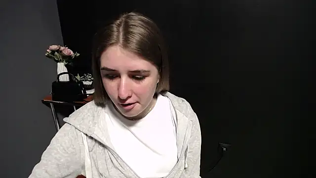 Sunny siren online show from 03/30/26, 12:28