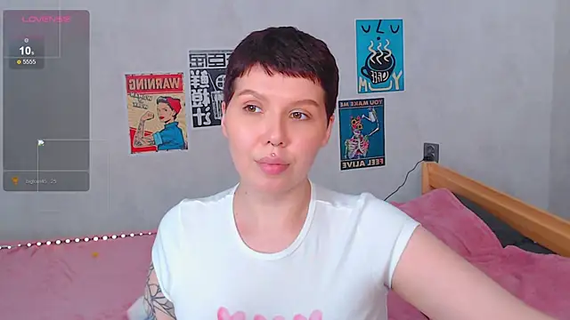 Elise Day online show from 05/15/26, 05:09