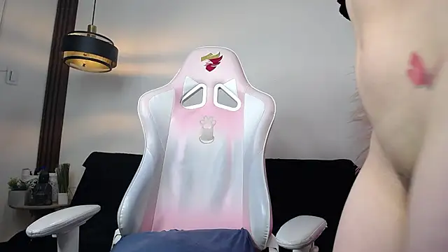 teylo80as online show from 03/09/26, 12:20