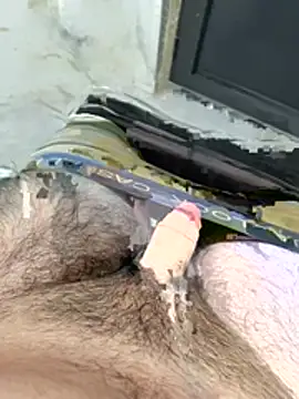 Snapshot of Ilyass_heway chatting on 02/18/26, 02:02 Ilyass heway online show from 02/18/26, 02:02