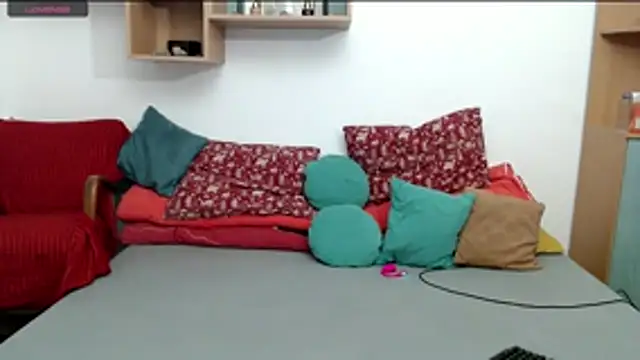 Snapshot of Crista-Elio chatting on 02/03/26, 08:19 Crista-Elio online show from 02/03/26, 08:19