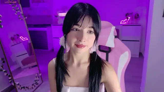 Snapshot of Blush_Marie chatting on 04/25/26, 03:20 Blush Marie online show from 04/25/26, 03:20
