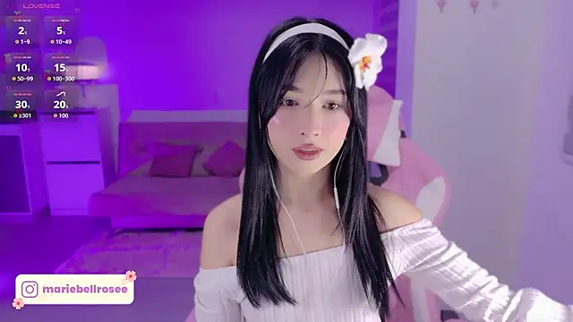 Snapshot of Blush_Marie chatting on 05/20/26, 03:24 Blush Marie online show from 05/20/26, 03:24