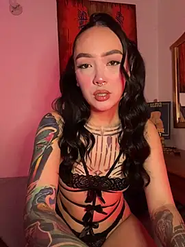 Snapshot of PUFF_BUNNY chatting on 02/28/26, 04:41 PUFF BUNNY online show from 02/28/26, 04:41