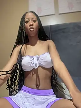 diamond Ines online show from 02/02/26, 12:20