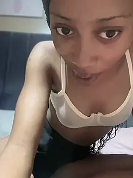 diamond Ines online show from 02/03/26, 12:42