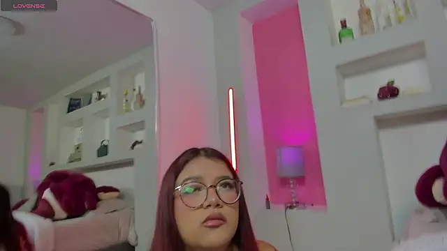 Rosy Sweet online show from 02/03/26, 11:48