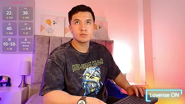 Alexander Connor online show from 02/15/26, 12:58