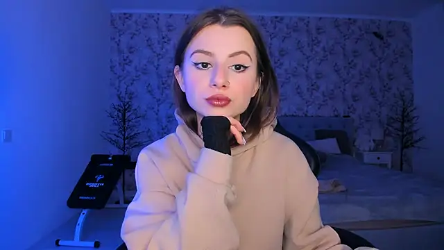 Snapshot of Hot_Molly5 chatting on 02/07/26, 06:55 Hot Molly5 online show from 02/07/26, 06:55