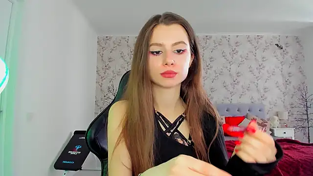 Snapshot of Hot_Molly5 chatting on 02/27/26, 10:48 Hot Molly5 online show from 02/27/26, 10:48