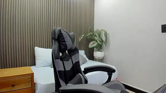 mila pinkett online show from 02/25/26, 07:12